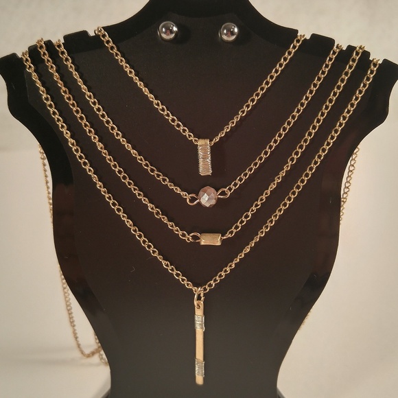 Universal Thread Jewelry - Necklace earring set gold silver layered bar wire